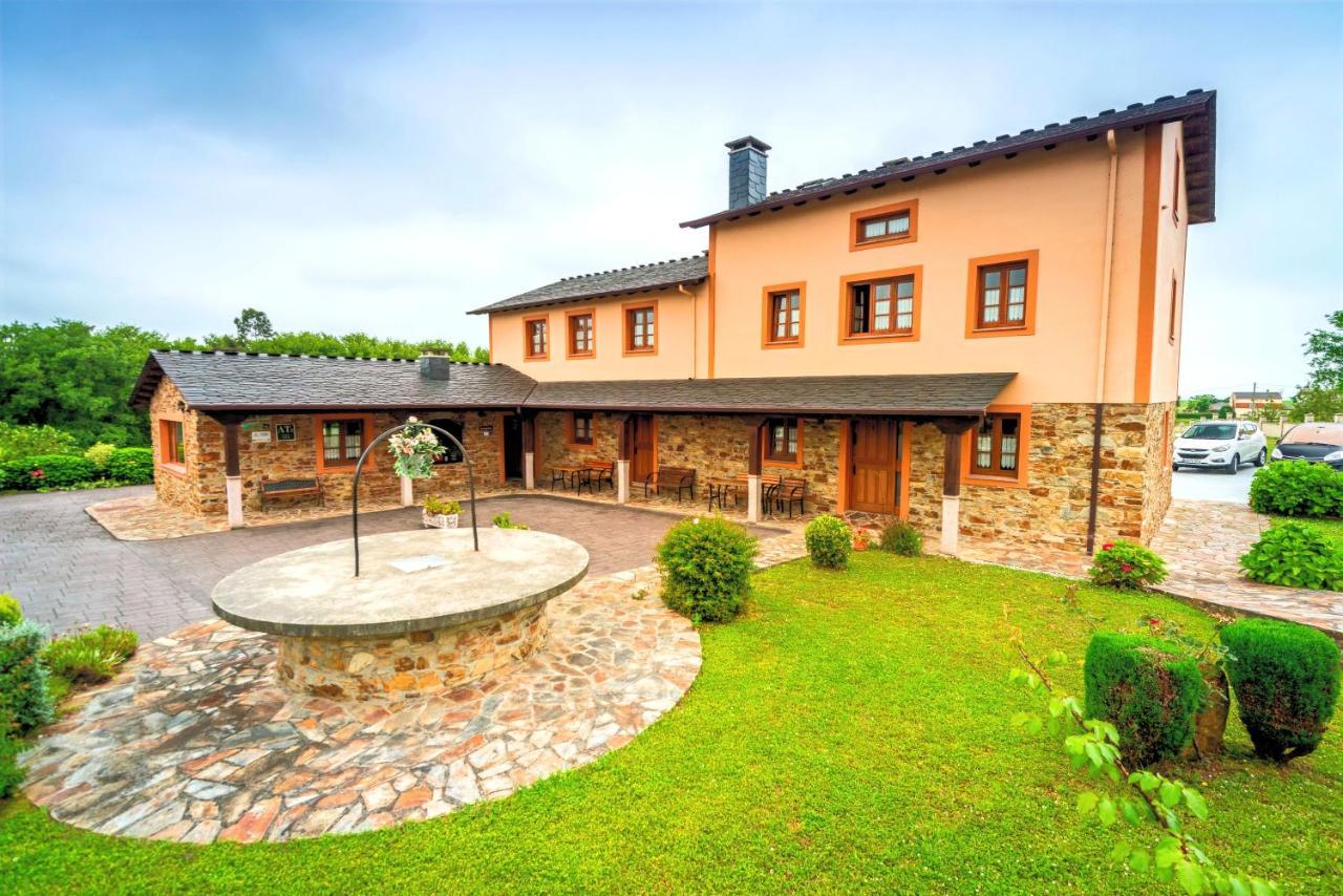 Apartamentos Navalin Tapia De Casariego Exterior foto