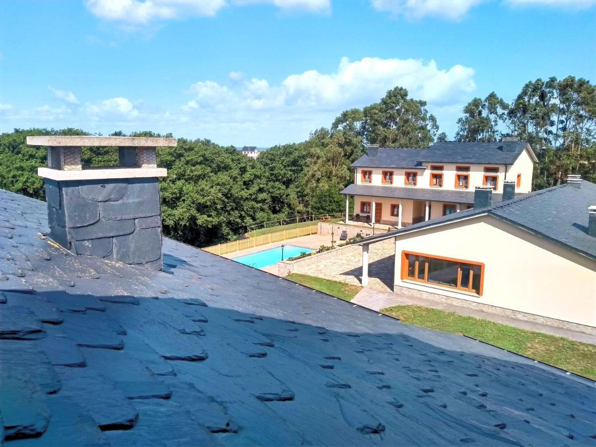 Apartamentos Navalin Tapia De Casariego Exterior foto